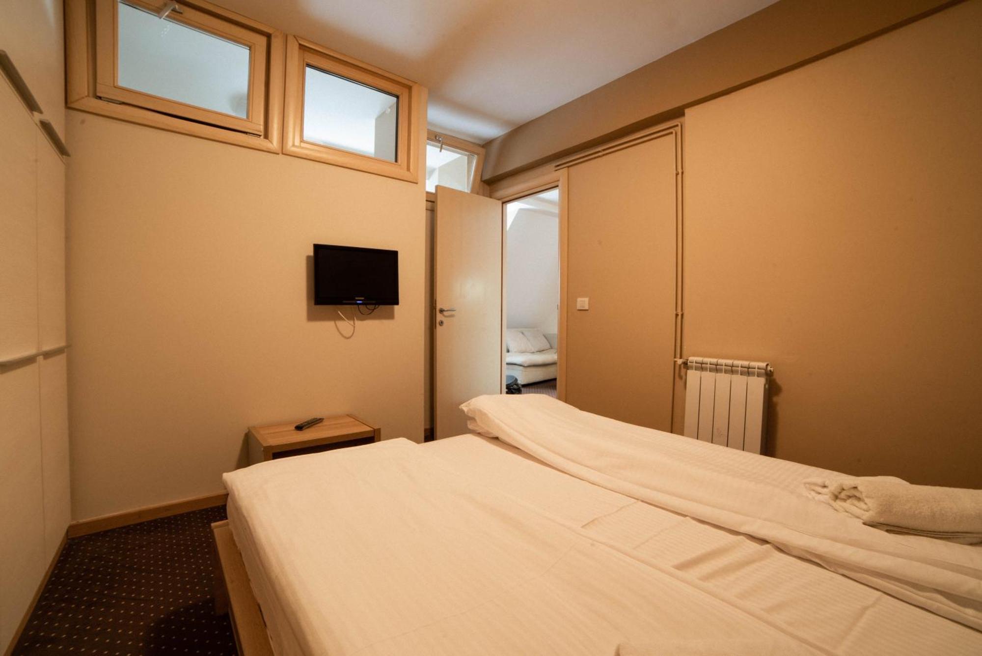 Apartments Suncani Vrhovi Kopaonik Pokoj fotografie